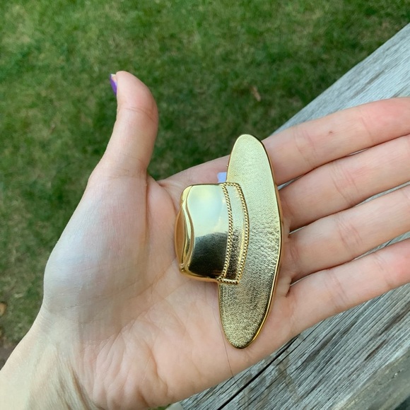 Vintage Western Gold Large Cowboy Hat Southern Brooch Pin Accessory Like New - Picture 4 of 10